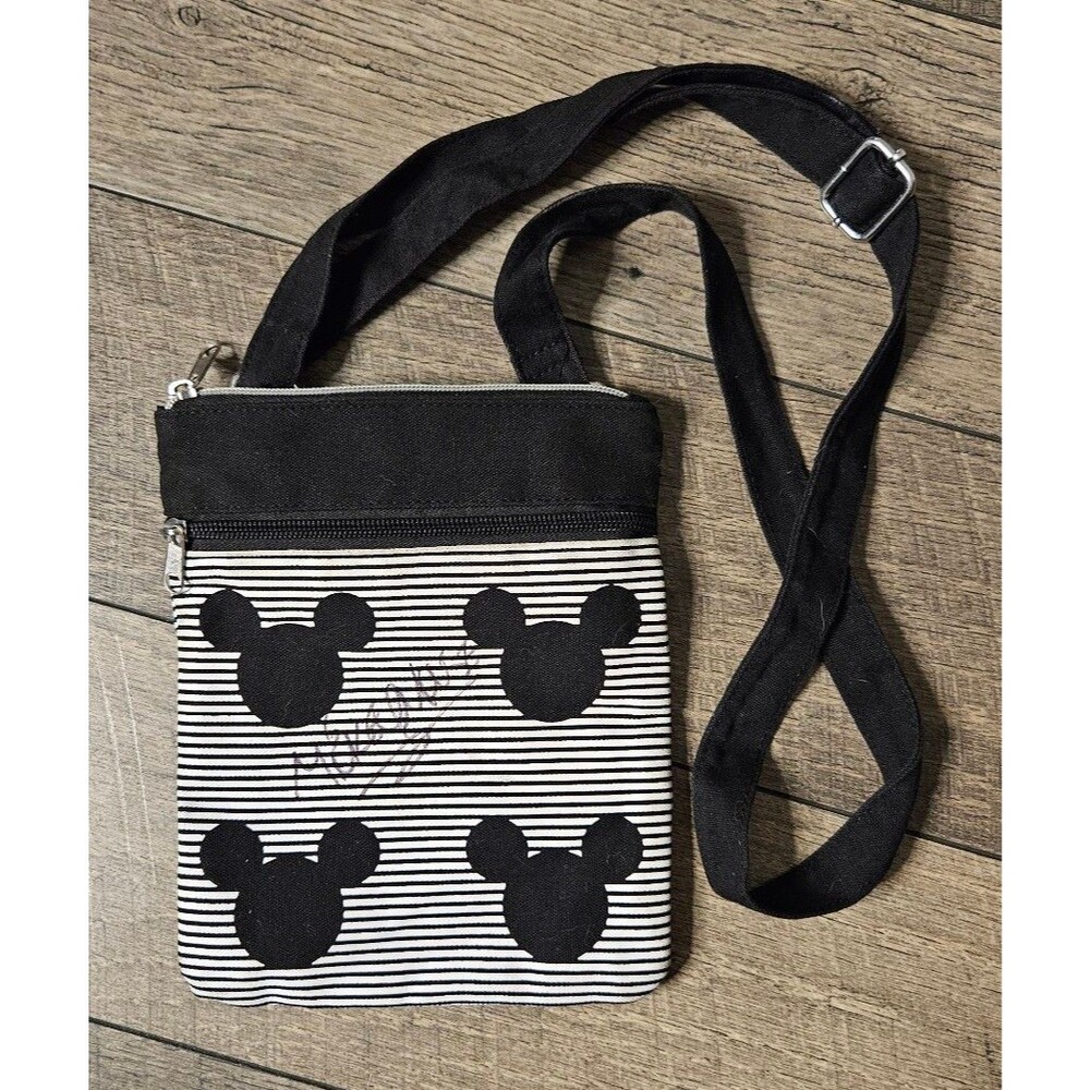 Disney Parks Crossbody White Black Small Mickey Mouse Purse Shoulder Bag